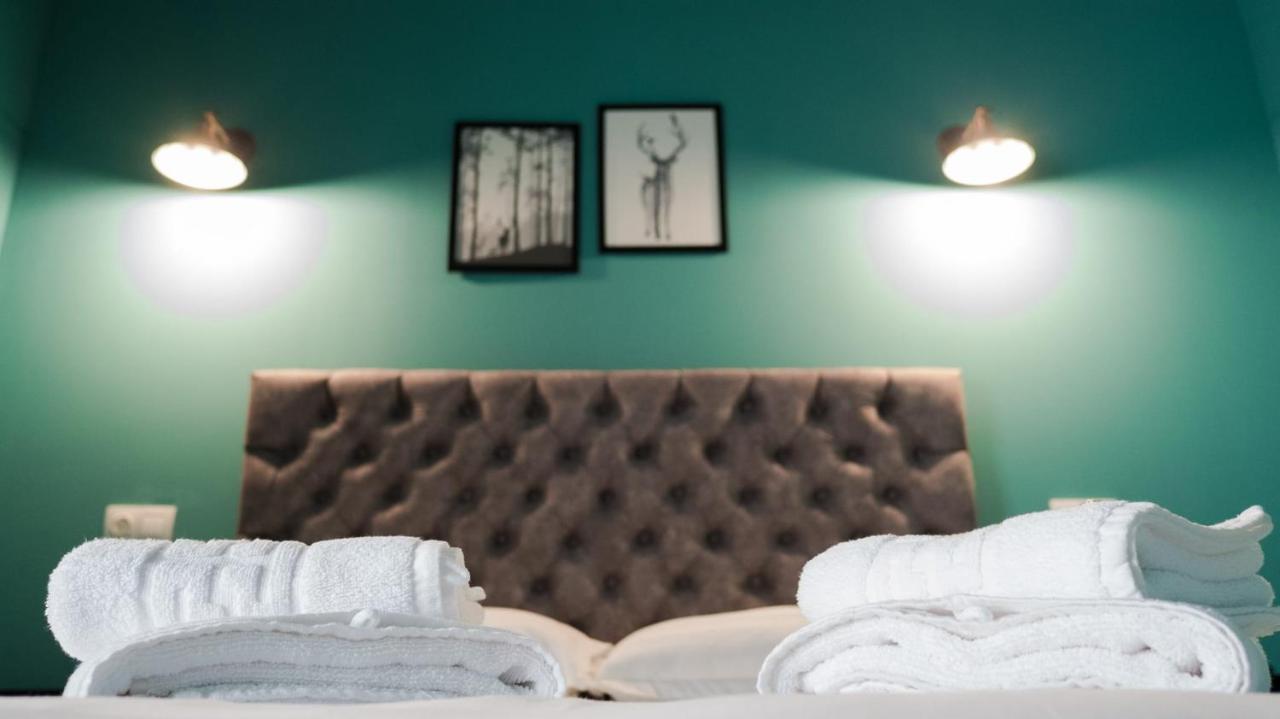 Villa Wild Rooms Jiet Eksteriør bilde
